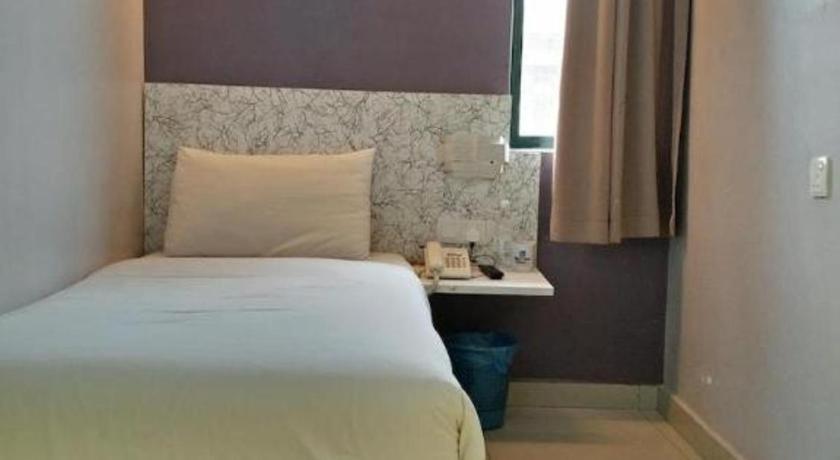 Hotel Bluemoon Boutique 2*